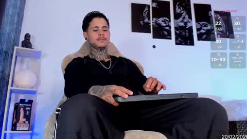 Stefan online show from February 20, 8:22 pm