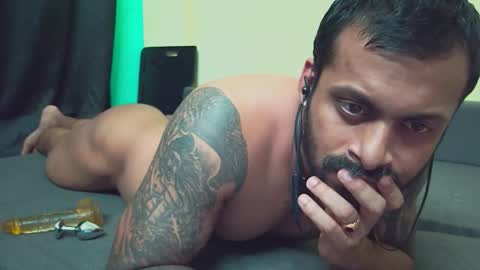 Snapshot of 7inchairyuncutindianhunk chatting on October 15, 7:15 pm Ayush online show from October 15, 7:15 pm