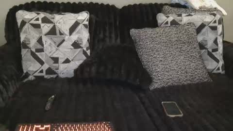 90sNaughtyCouple online show from April 29, 10:03 pm