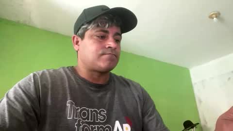 Snapshot of 9vinhocamshow chatting on October 15, 11:55 am 9vinhocamshow online show from October 15, 11:55 am