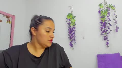 Zoey online show from February 15, 7:51 am