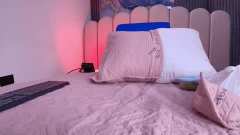  abby rouss online show from December 2, 3:05 am