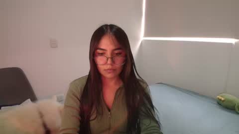 abby 3 online show from April 29, 4:45 pm