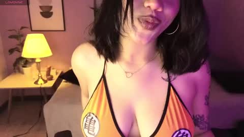 Snapshot of _abigaill_1 chatting on February 22, 5:12 am abigaill online show from February 22, 5:12 am