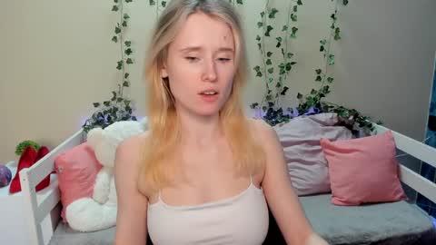 Snapshot of _adel_brooks_ chatting on January 15, 9:41 pm adel online show from January 15, 9:41 pm