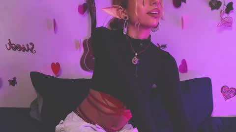 adhara online show from February 14, 11:53 pm