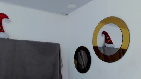 adhara online show from December 4, 6:44 pm