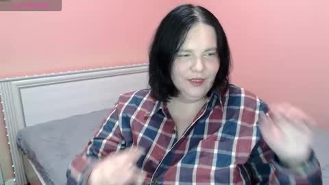 Snapshot of _alexandra_ray_ chatting on October 7, 2:13 pm _alexandra_ray_ online show from October 7, 2:13 pm