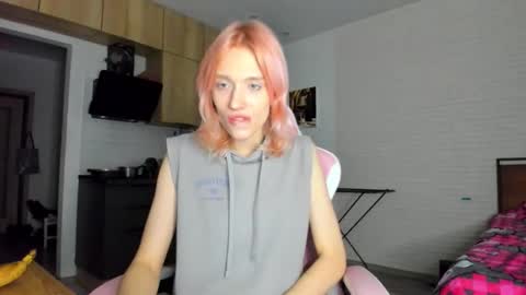 Gaylord online show from February 10, 10:51 am