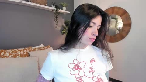  Alice  online show from February 25, 8:53 pm