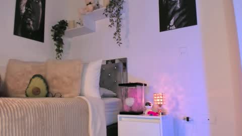 Snapshot of _alissonrose chatting on September 16, 11:52 pm Karo online show from September 16, 11:52 pm