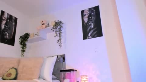 Snapshot of _alissonrose chatting on September 11, 10:55 pm Karo online show from September 11, 10:55 pm