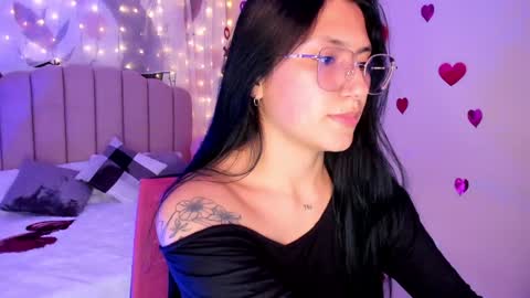 Allondra  online show from February 8, 5:18 am