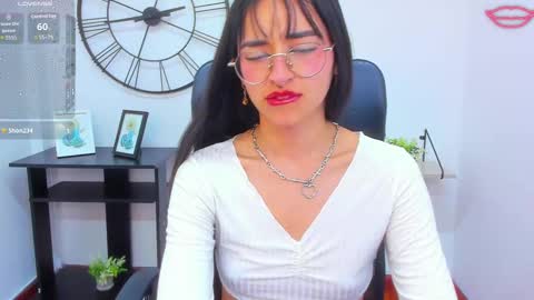 Snapshot of _amatista_fire chatting on September 24, 2:24 pm _amatista_fire online show from September 24, 2:24 pm