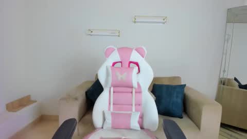    online show from February 2, 12:23 pm