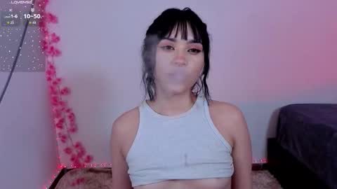 Aria online show from March 23, 12:15 am