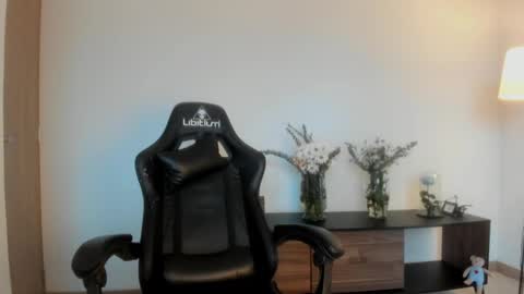 hell y online show from February 26, 7:21 pm