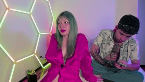 Snapshot of _baterchatur chatting on January 12, 12:23 pm Lunita online show from January 12, 12:23 pm