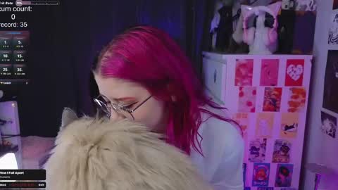 Alice .. online show from April 23, 8:32 pm