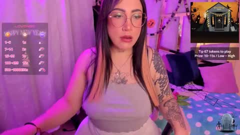 Angie  Independent model online show from November 3, 10:05 am