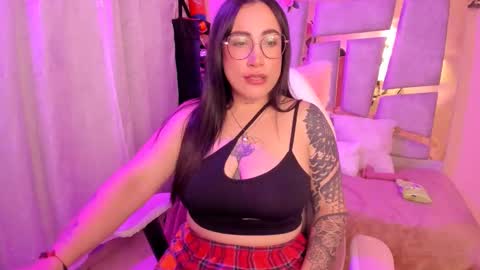 Snapshot of _briigite chatting on September 27, 9:18 am Angie Independent model online show from September 27, 9:18 am
