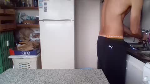 Snapshot of _bubble_buttfunxxx chatting on December 13, 9:35 am _bubble_buttfunxxx online show from December 13, 9:35 am