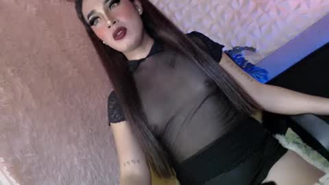 Snapshot of _caroline69 chatting on March 10, 8:28 am Caroline online show from March 10, 8:28 am