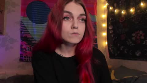 Snapshot of _caroline_coy chatting on December 29, 1:28 pm Caroline online show from December 29, 1:28 pm