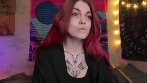 Snapshot of _caroline_coy chatting on January 16, 3:13 pm Caroline online show from January 16, 3:13 pm