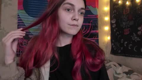 Snapshot of _caroline_coy chatting on February 22, 2:19 pm Caroline online show from February 22, 2:19 pm
