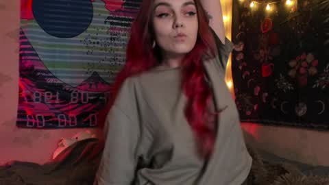 Snapshot of _caroline_coy chatting on January 12, 2:19 pm Caroline online show from January 12, 2:19 pm