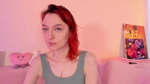 Snapshot of _ccrystaa_ chatting on February 16, 4:53 am Christina Chris online show from February 16, 4:53 am