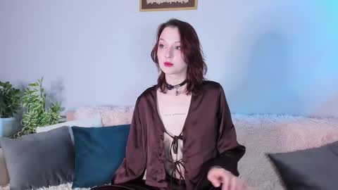 Snapshot of _ccrystaa_ chatting on September 22, 6:28 am Christina Chris online show from September 22, 6:28 am