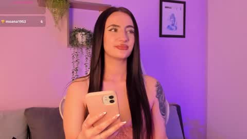 Snapshot of _celeste_moore chatting on September 26, 1:13 am celeste online show from September 26, 1:13 am
