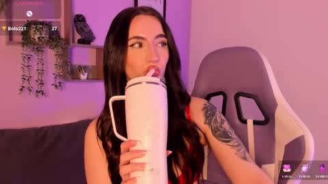 Snapshot of _celeste_moore chatting on October 4, 1:03 am celeste online show from October 4, 1:03 am
