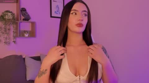 Snapshot of _celeste_moore chatting on September 13, 8:55 pm celeste online show from September 13, 8:55 pm