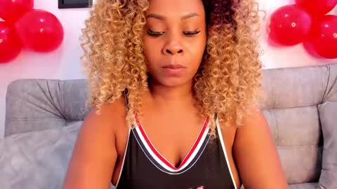 _charlottedavis online show from March 3, 4:15 pm