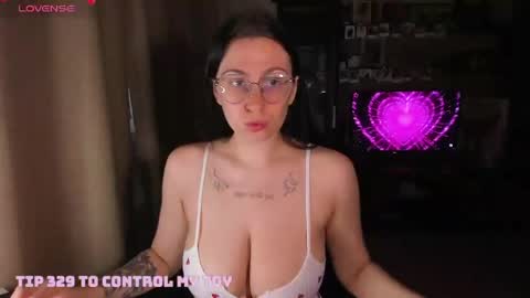 Chrissy online show from April 6, 12:50 pm