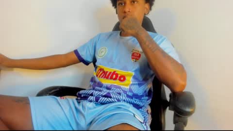 _cockpromise_ online show from April 7, 10:01 pm