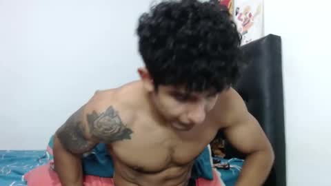 Snapshot of _crissgex_ chatting on September 21, 11:31 pm crissgex online show from September 21, 11:31 pm