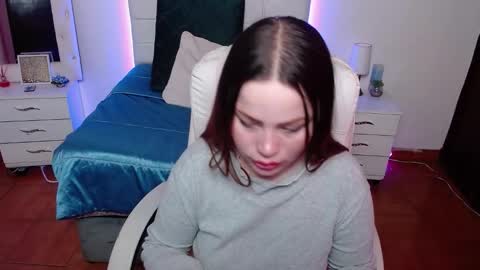 Cristal online show from September 25, 3:41 pm