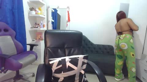 Snapshot of _cute_katy_ chatting on February 26, 3:57 am Katherine Shedule 10pm -4 am Colombia hour online show from February 26, 3:57 am