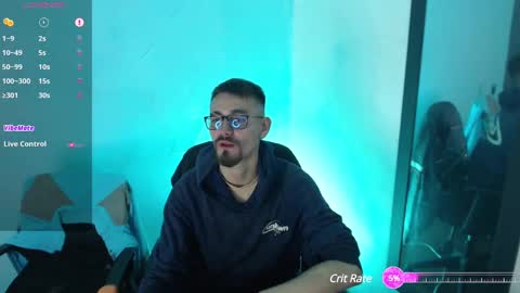 Snapshot of _delacruz911_ chatting on February 2, 2:17 am delacruz online show from February 2, 2:17 am
