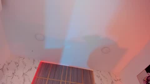 Abril online show from April 9, 2:12 pm