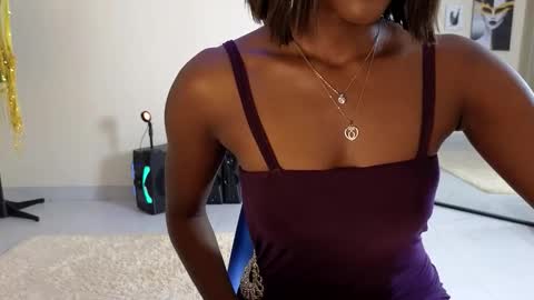 Snapshot of _elenalove_ chatting on October 8, 1:50 pm pvt is open online show from October 8, 1:50 pm