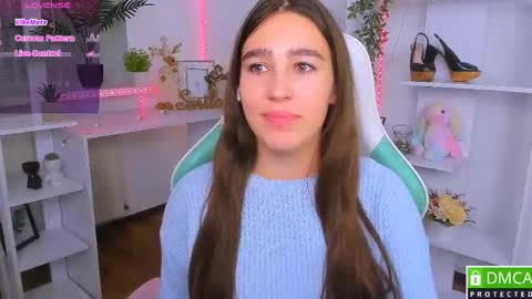 Lizzy  online show from November 7, 9:28 pm