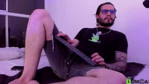 Snapshot of _elon_coxx_ chatting on October 5, 1:36 am - online show from October 5, 1:36 am