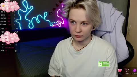 chloue and Gretta online show from November 10, 7:27 pm