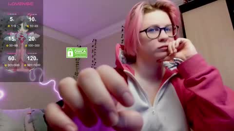 chloue and Gretta online show from February 16, 6:54 pm