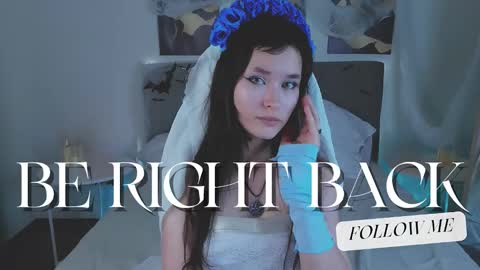 _emily__strike_ online show from January 14, 10:45 am